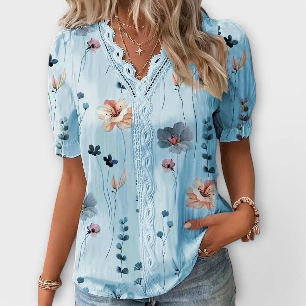 Amelia | Blusa con Escote V de Primavera
