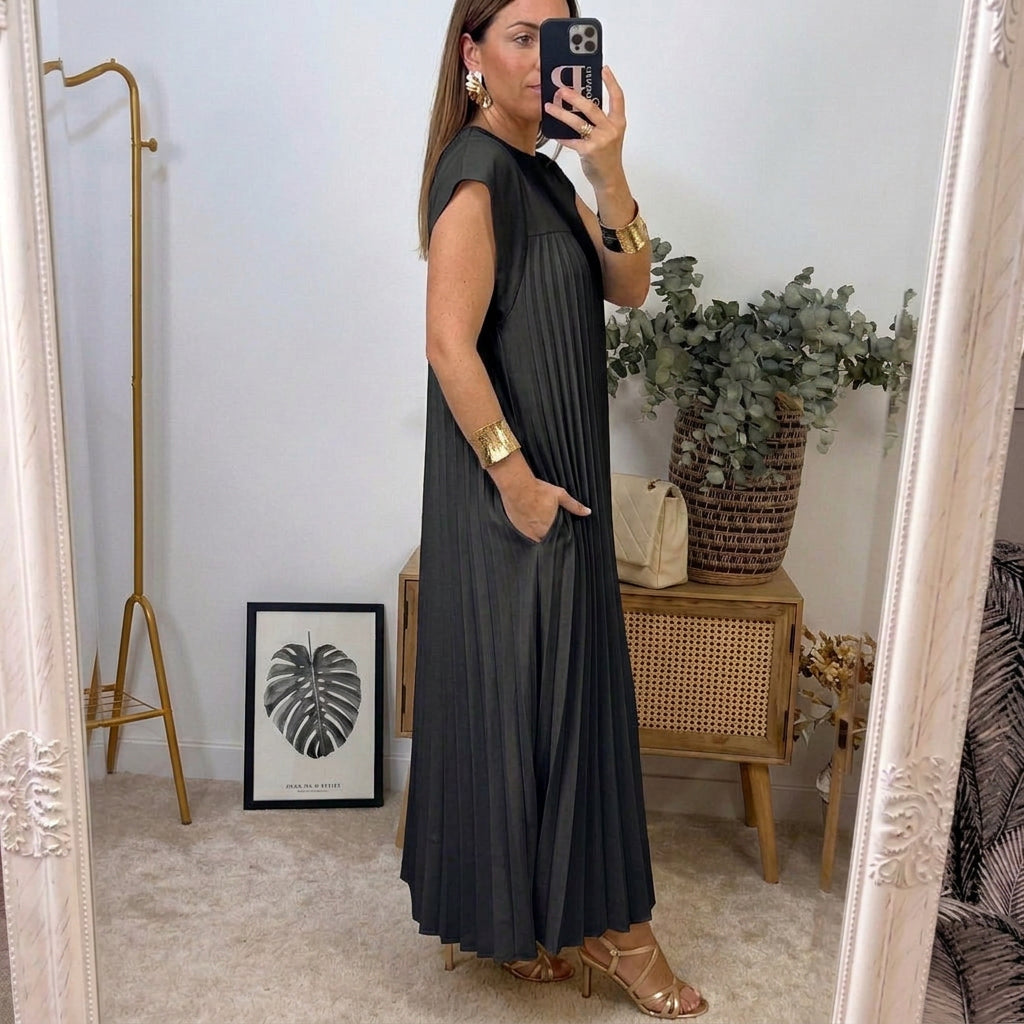 Ana | Vestido Plisado de Elegancia Atemporal