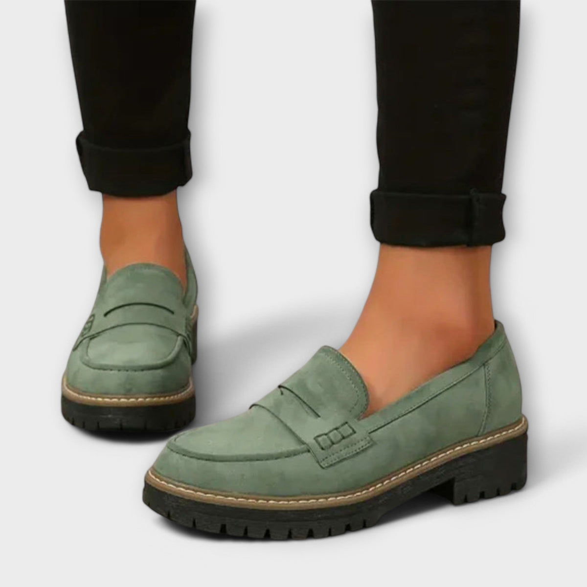 Alisa | Mocasín Elegante y Versátil